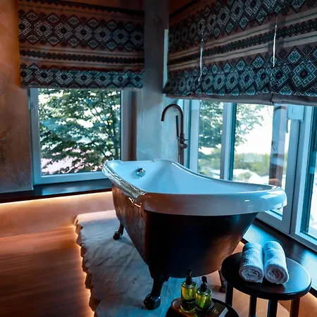 Thethi Hotel